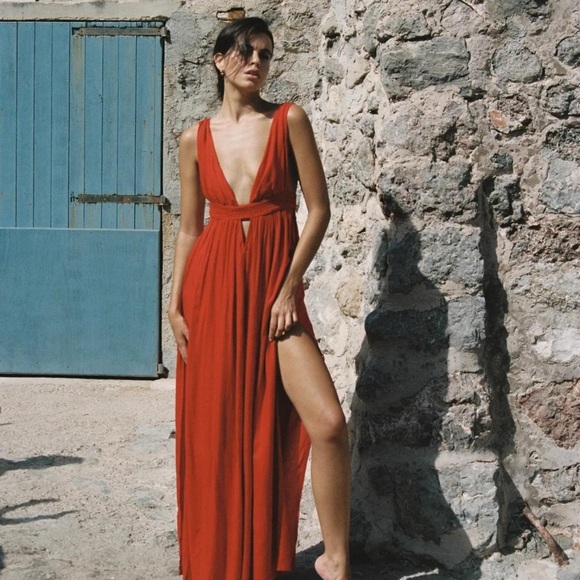 INDAH ANJELI MAXI DRESS - Picture 1 of 9